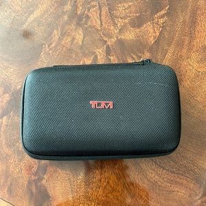 Tumi Delta Case